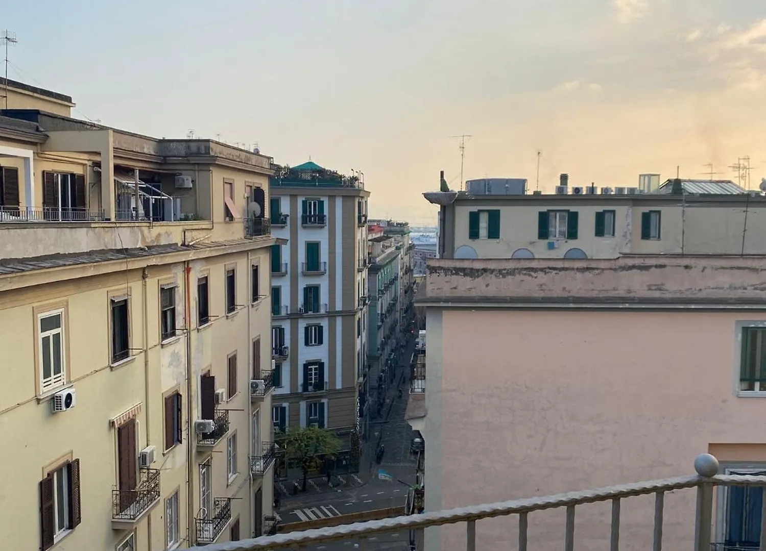 Attico Spaccanapoli Con Mega Terrazzo Naples